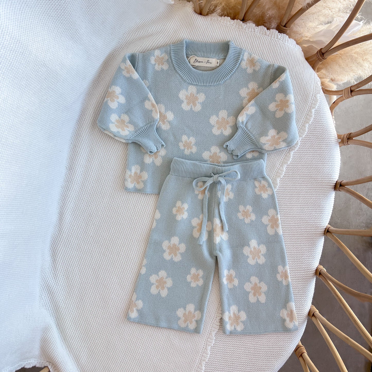 Blue Daisy Knit Set - Long Sleeve